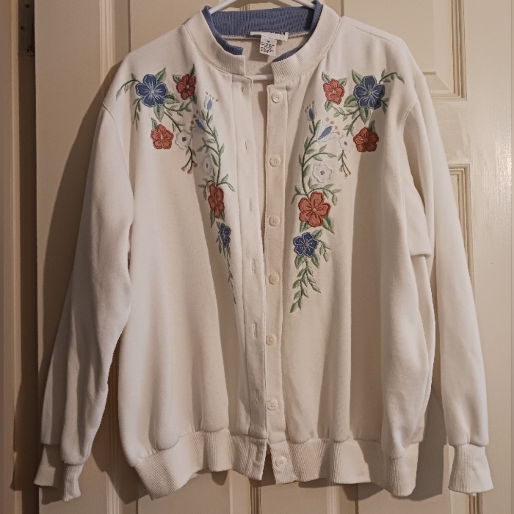 Alfred Dunner Vintage White Cardigan Jacket with Floral Embroidery